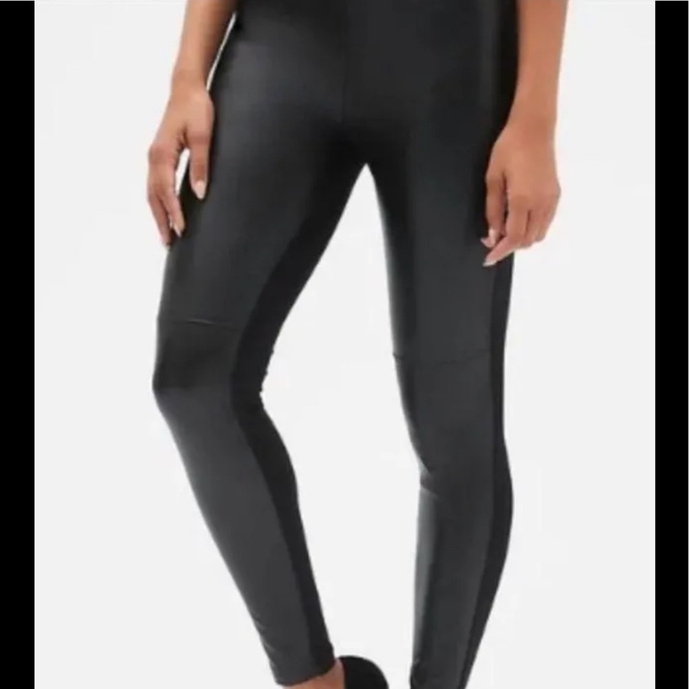Gap Vegan Leather leggings